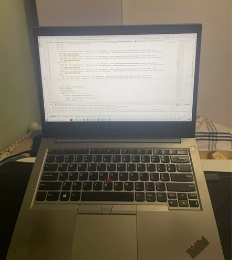 联想Thinkpad E490，4500买...