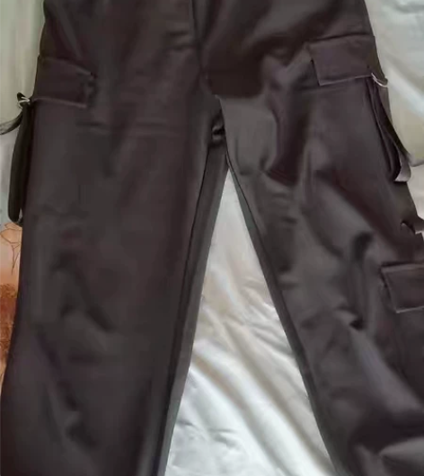 酷女孩两穿工装裤 质量超级好 全新 S码 ...