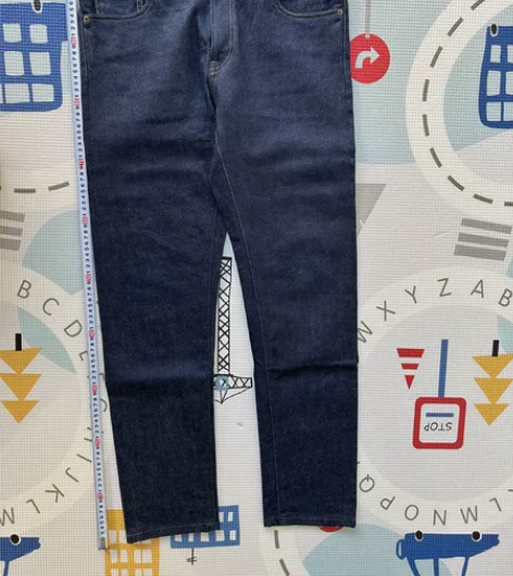 优衣库原色牛仔裤33码 裤子穿过一次，不合...