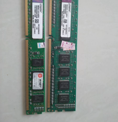 拆机金士顿ddr3内存条2根 感兴趣的话点...