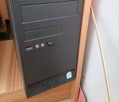联想电脑品牌型号 1台 感兴趣的话点“我...