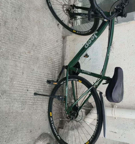 JeeP 自行车2021年6月买的 没怎么...