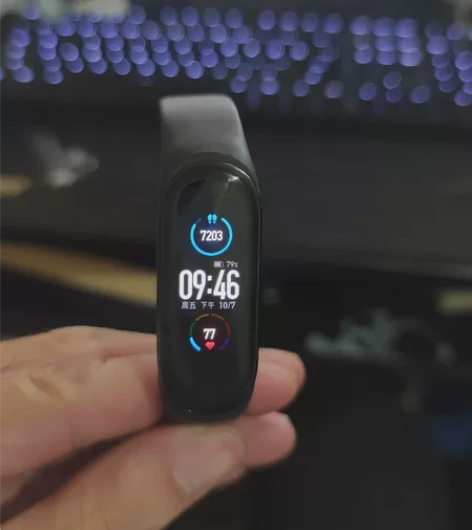 MIUI/小米 小米手环5NFC版  屏幕...