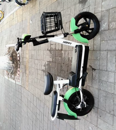 转让台铃电动车一辆，电池能提下来充电，能跑...