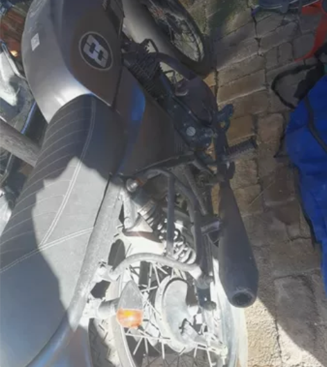 宗申150摩托车,外边放的时间多,发动机轮...