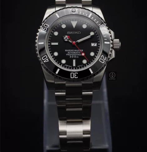 精工游艇大师手表 红色秒针蓝宝石玻璃NH3...