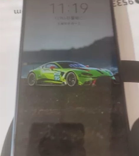 华为畅享10plus，无拆机无维修，屏幕裂...