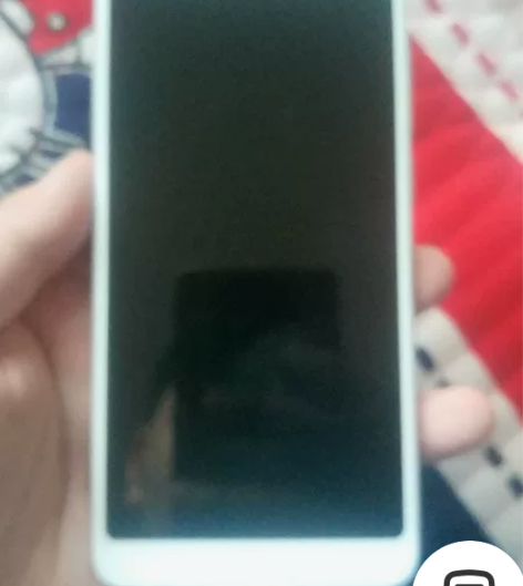 红米5 3+32 99新 同城自提 感兴趣...