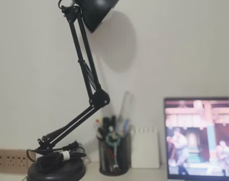 飞利浦LED护眼灯阅读台灯 夜读学生书桌办...