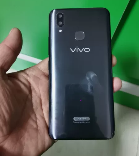 vivoX21A手机，收到的充电开机屏不显...