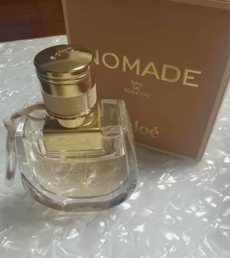 正品Chloe香水50ml装，去年10月朋...
