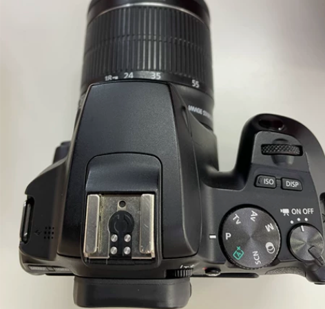 佳能200d ii（18-55） 成色如图...