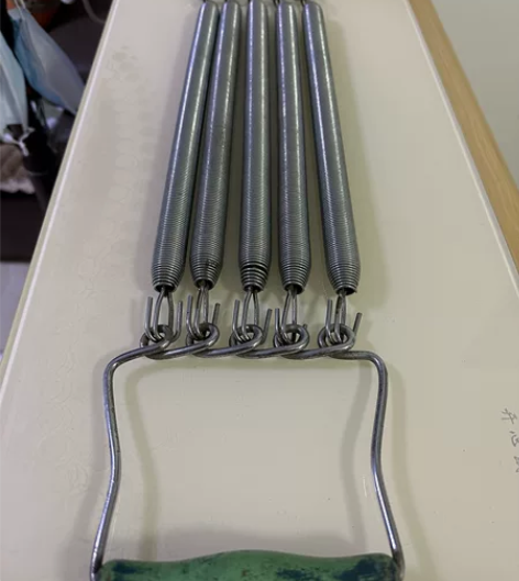4弹簧臂力拉力器练习器健力器练肌肉 冬练三...