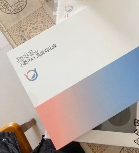 联想小新pad高清钢化膜 全新未拆封，在联...