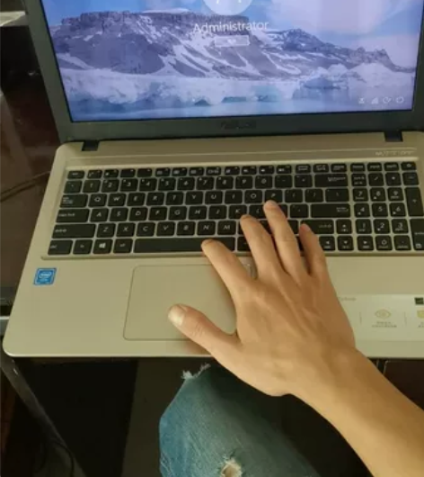 15.5寸华硕vivobook x540n...