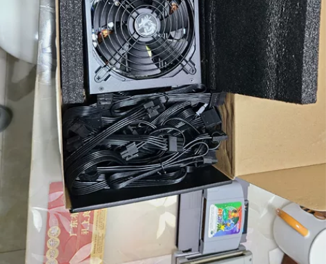 出长城金牌巨龙1250w电源，仅拆封和测试...