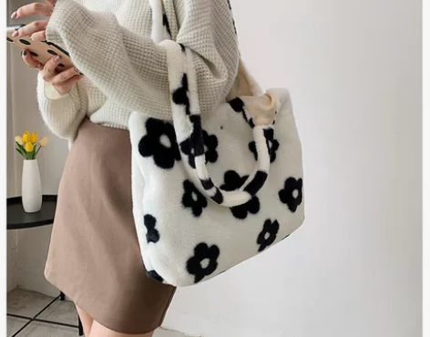 简约花朵毛绒绒女包2022秋冬新款韩版洋气...