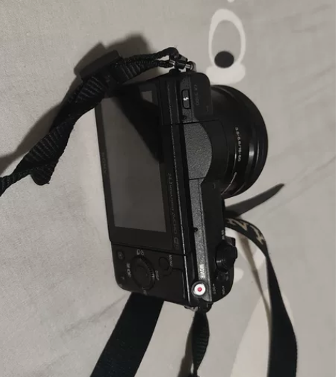 索尼a5100微单 2016年京东购买使用...