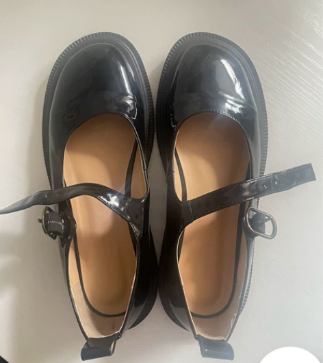 小CLK黑色37码小皮鞋，玛丽珍鞋9成新包...