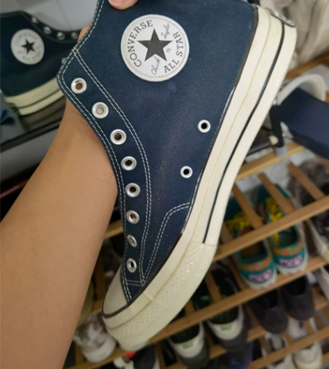 匡威正品43经典帆布鞋 搬宿舍了便宜出 感...