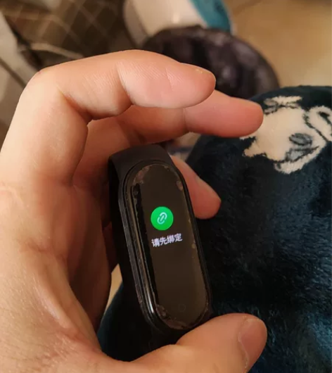 小米手环5，触摸失灵 感兴趣的话点“我想要...