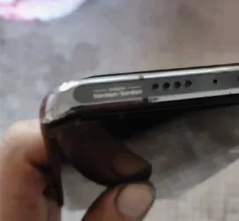 小米11ultra 12+256黑色 换过...