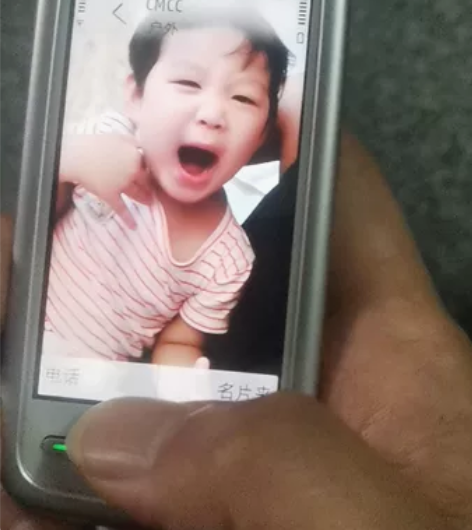 诺基亚5230 各方面功能正常，外观可以，...