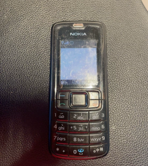 诺基亚3110c 成色垃圾 感兴趣的话点“...