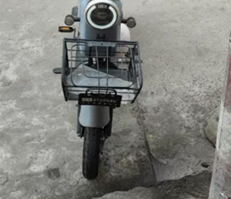 哈喽棒途电瓶车 20ah，可提锂电池 送头...