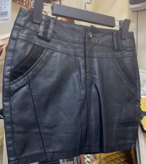 2022新款pu皮裙女半身裙高腰修身显瘦包...