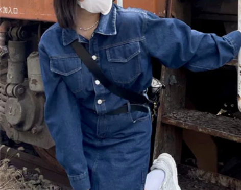 【脸脸想睡觉uu】蓝色牛仔工装风连衣裙高级...