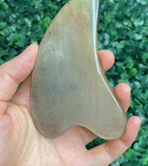 7mm厚度天然牦牛角三角板刮痧板（327号...