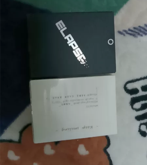 流逝，花花牌 仅拆 私聊成色问价，直接拍下...