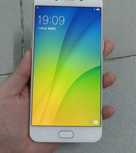 oppoR9sk，  4+64G，  功能...