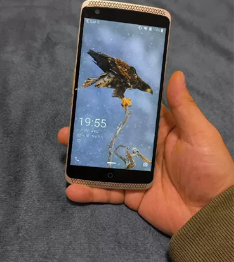 ZTE 中兴手机 正常使用 无拆无修 备用...