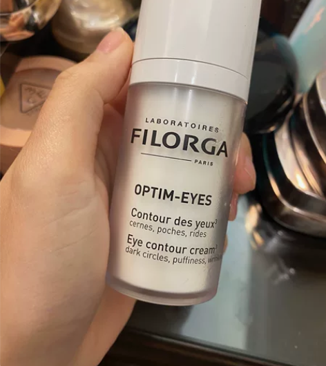 菲洛嘉360度眼霜！ 这款眼霜主要功效是淡...