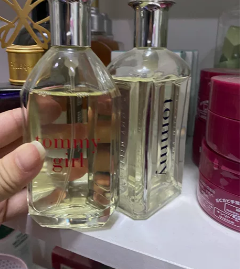 情侣香水两瓶一起，两瓶都有分出去过10mp...