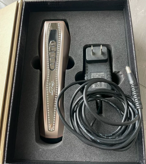 宙斯钻版美容仪 旅游的时候在日本购买的,8...