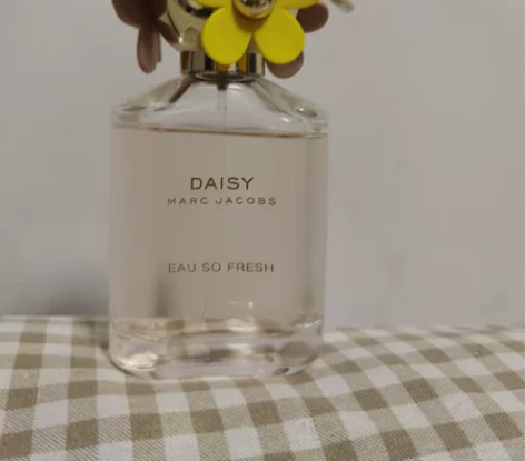 Marc Jacobs莫杰小雏菊Fresh...