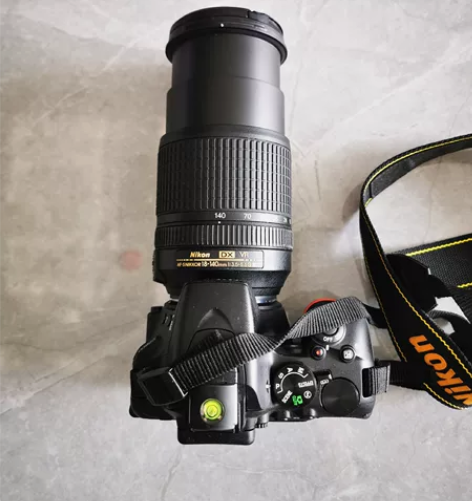 尼康D5600 18-140套机，购物20...