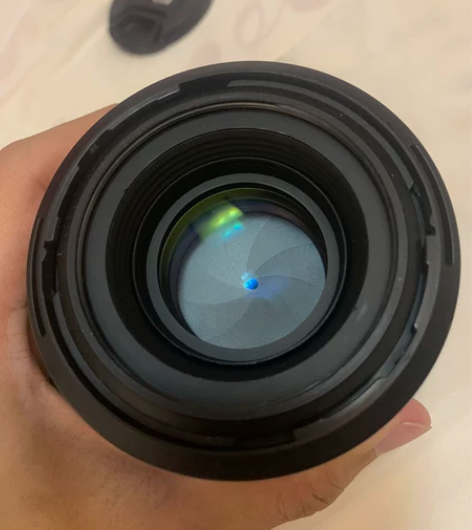 出售尼康自用50 1.4定焦镜头，镜头成色...