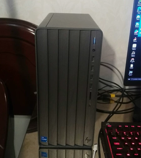 惠普(HP)ENVY TE01 电竞游戏台...