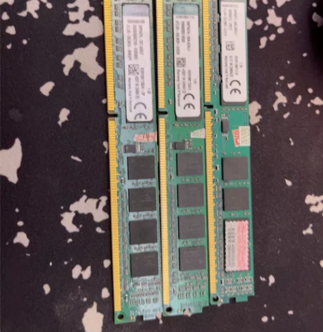 ddr3金士顿4g 1600 三条打包卖 ...