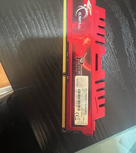 芝奇8gb 感兴趣的话点“我想要”和我私聊...