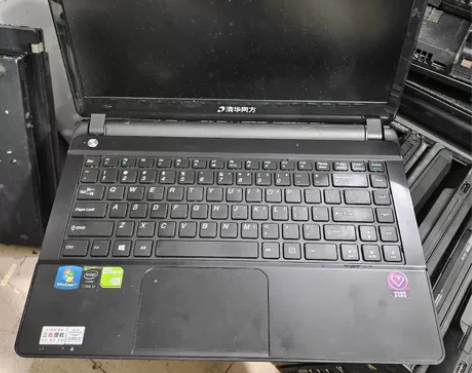 清华同方五代i7。8G。128G。独立显卡...