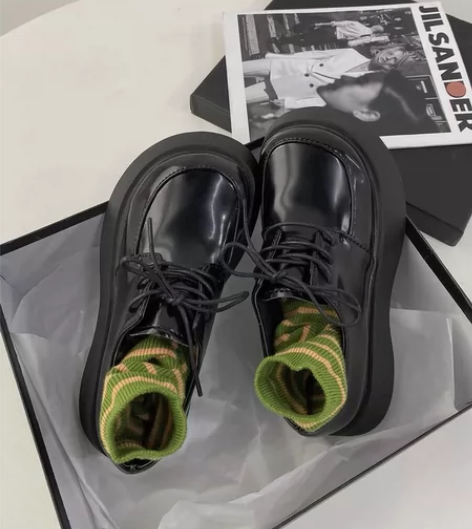 英伦风小皮鞋系鞋带厚度松糕鞋新款女鞋大头娃...