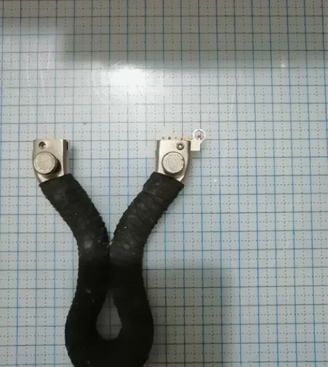 以前玩的，304不锈钢弹弓，带瞄准，二手交...