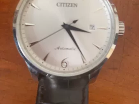 西铁城机械男表，小蓝针款式。 感兴趣的话点...