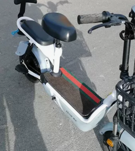 哈罗棒途骑了一年各项功能正常有卫星定位真空...