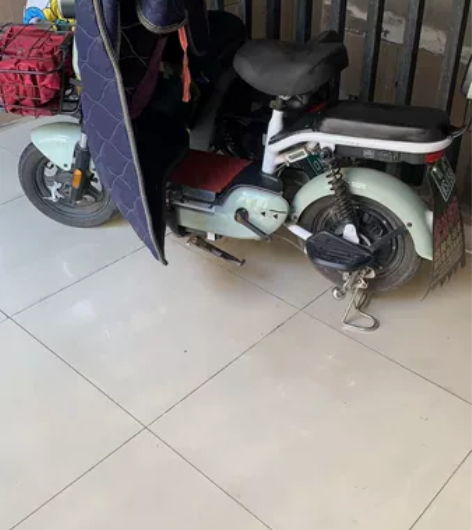 台铃电动自行车，48V12A电池新换的。 ...